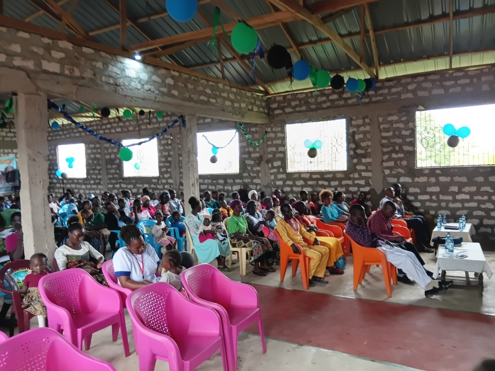 Congregation seated in the headquarters hall
